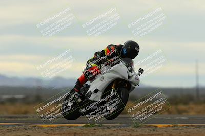 media/Jan-14-2023-SoCal Trackdays (Sat) [[497694156f]]/Turn 17 Exit (110pm)/